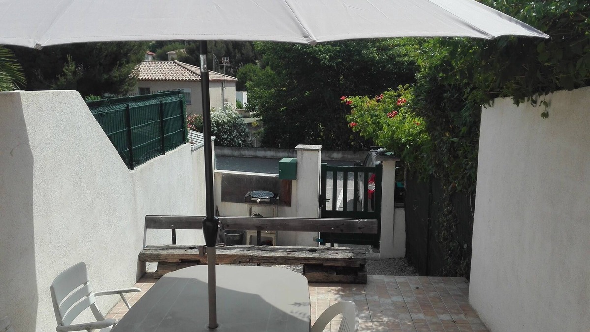 La Couronne House | House With Garden 200m Beach Residence
