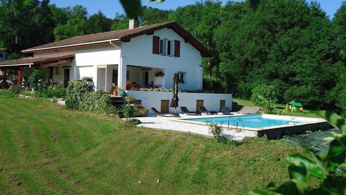 Saint-Pierre-d'Irube House | House with pool 10 of 5m