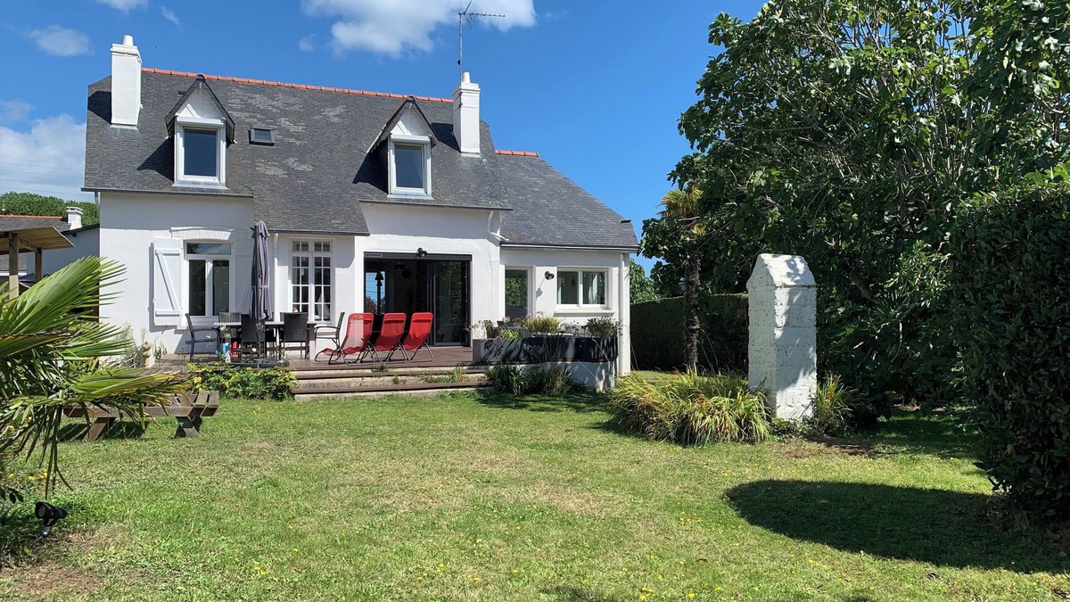 Saint-Quay-Portrieux House | House with sea view close to: beaches, shops, GR34 and golf course