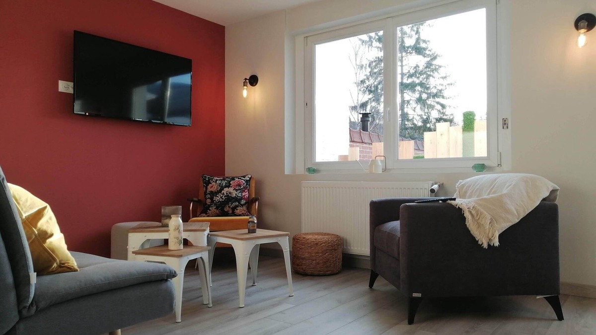 Bethune House | House with garage, terrace, not overlooked, close to all amenities.