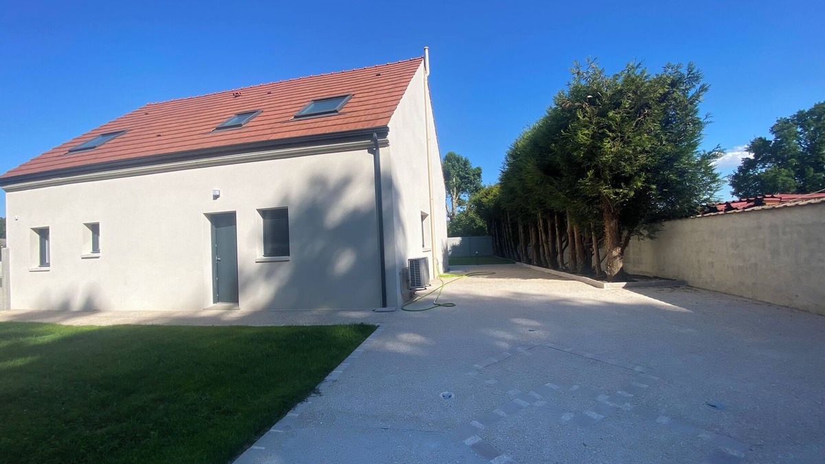 La Haute-Maison House | House with garden near Disneyland/parott world