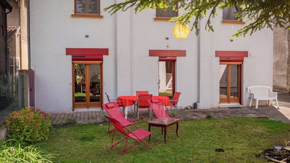 Fontaine House | House with garden and parking 1 min from Grenoble