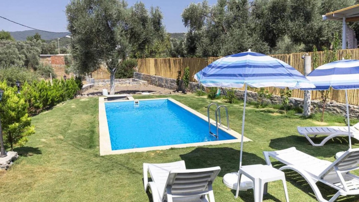 Yaliciftlik Villa | House with Garden and Private Pool in Bodrum