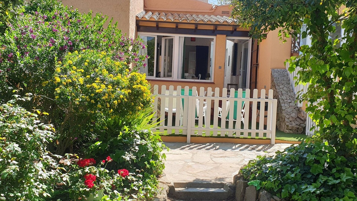 La Fosca House | House with garden at 35 meters from the sand beach of LA FOSCA