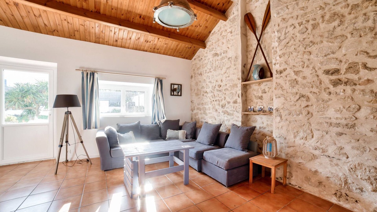 La Gueriniere Ski Chalet | House with garden 200m from the beach La Cantine