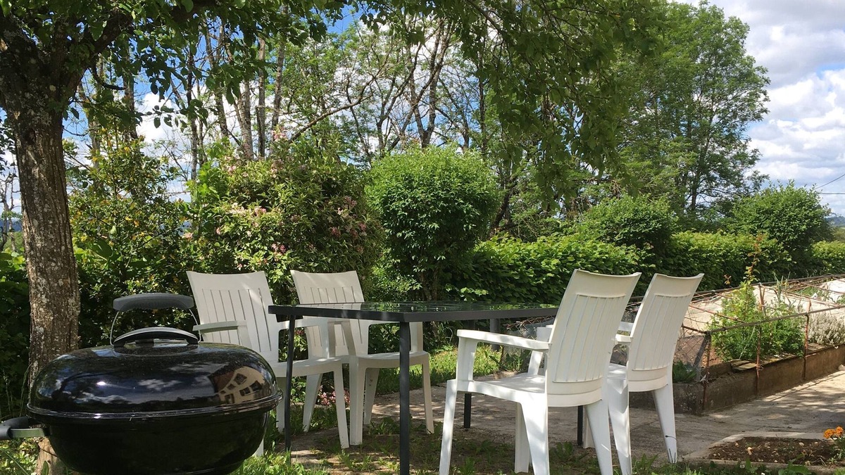 Loray House | House with large garden and parking - Quiet location