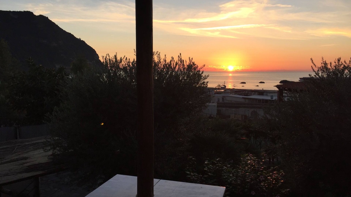 Forio House | House with pool 100m from the sea, 500m from the spa of Poseidon.