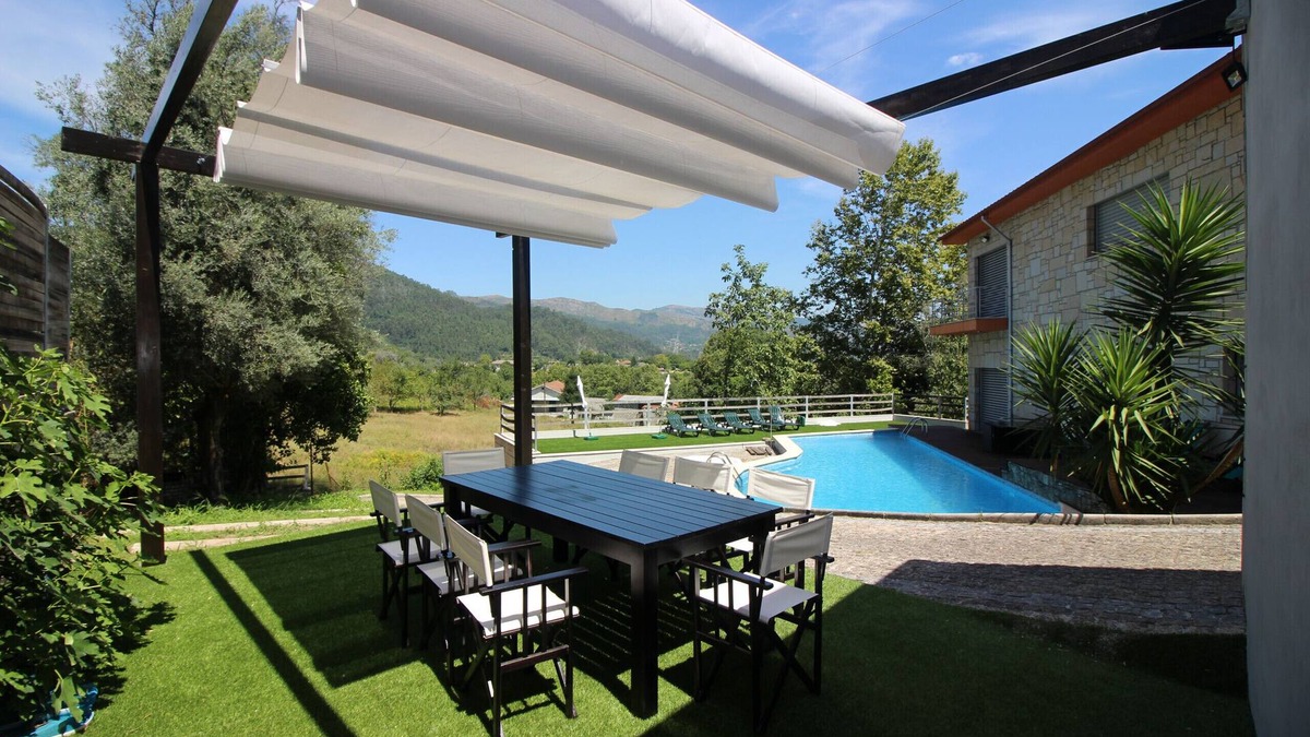 Amares House | House with pool and barbecue near Gerês