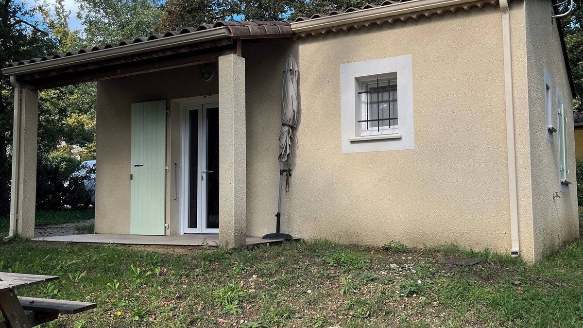 Valaurie Condo | HOUSE WITH POOL NEAR GRIGNAN DROME PETS WELCOME