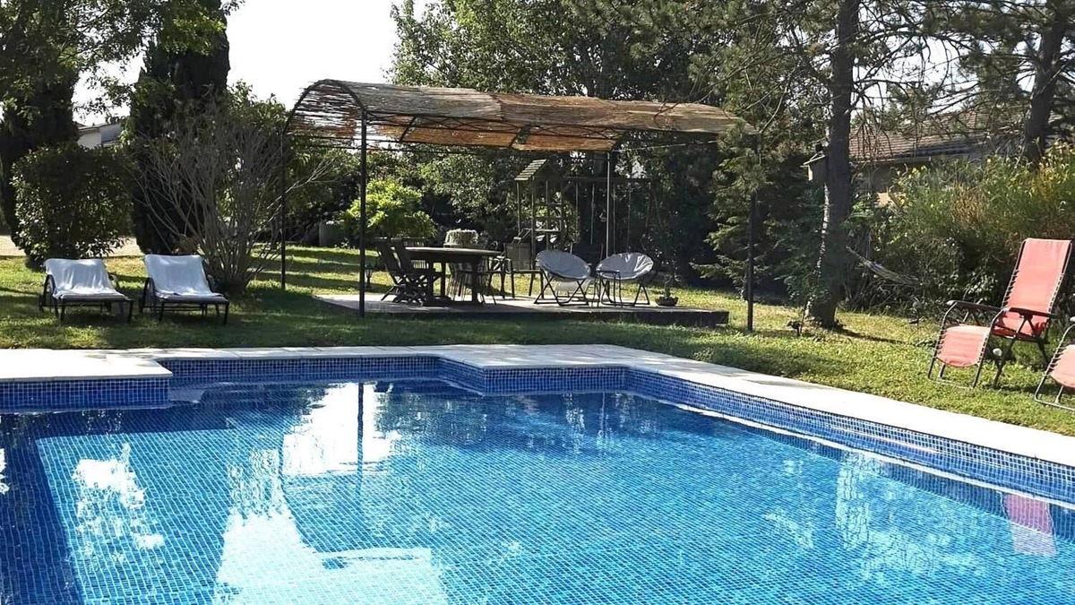 Tulette House | House with pool view