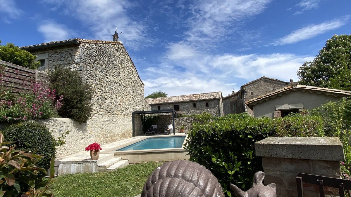 Fons-sur-Lussan House | House with private pool close to uzes