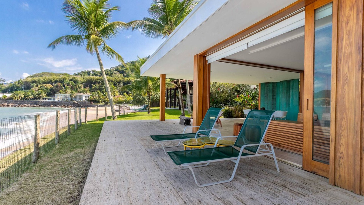 Mangaratiba Ski Chalet | House with private beach in Porto Bello Mangaratiba