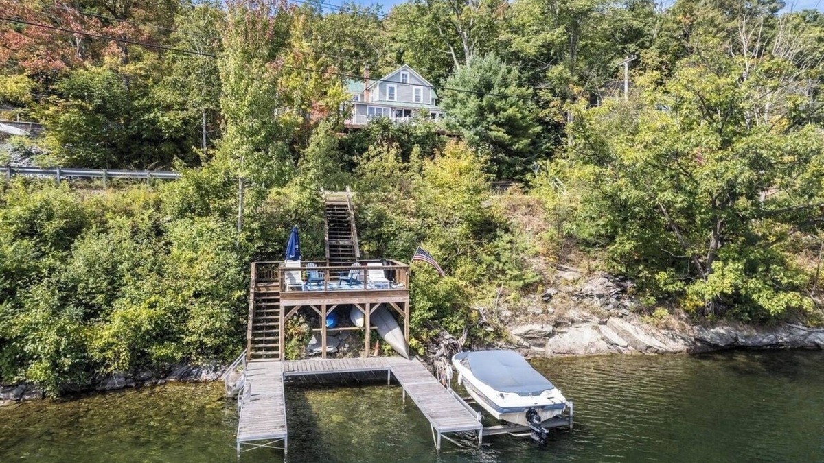 Fair Haven Cabin | House with Private Dock on Lake Bomoseen