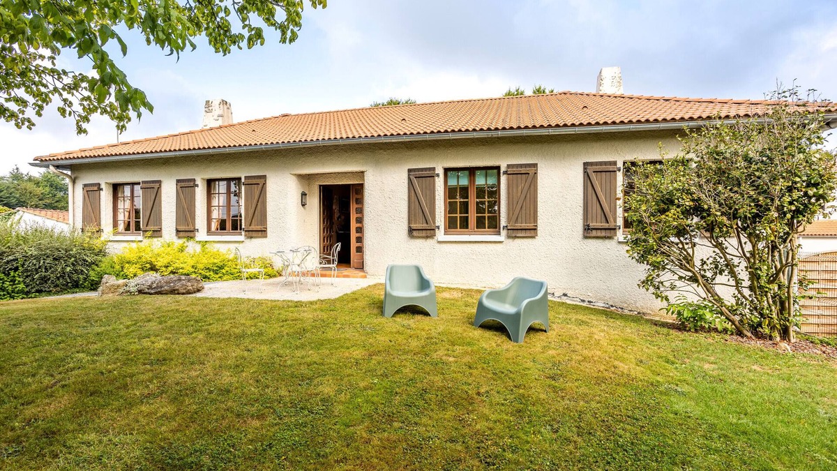 Saint-Mesmin House | HOUSE * WITH PRIVATE SPA/SAUNA, 20 MINUTES FROM PUY DU FOU