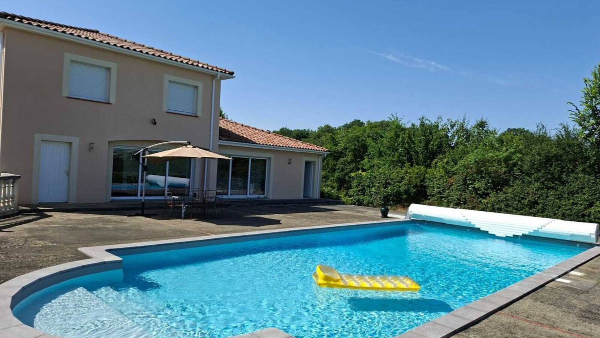 Samatan House | House with private pool 30 min from Toulouse