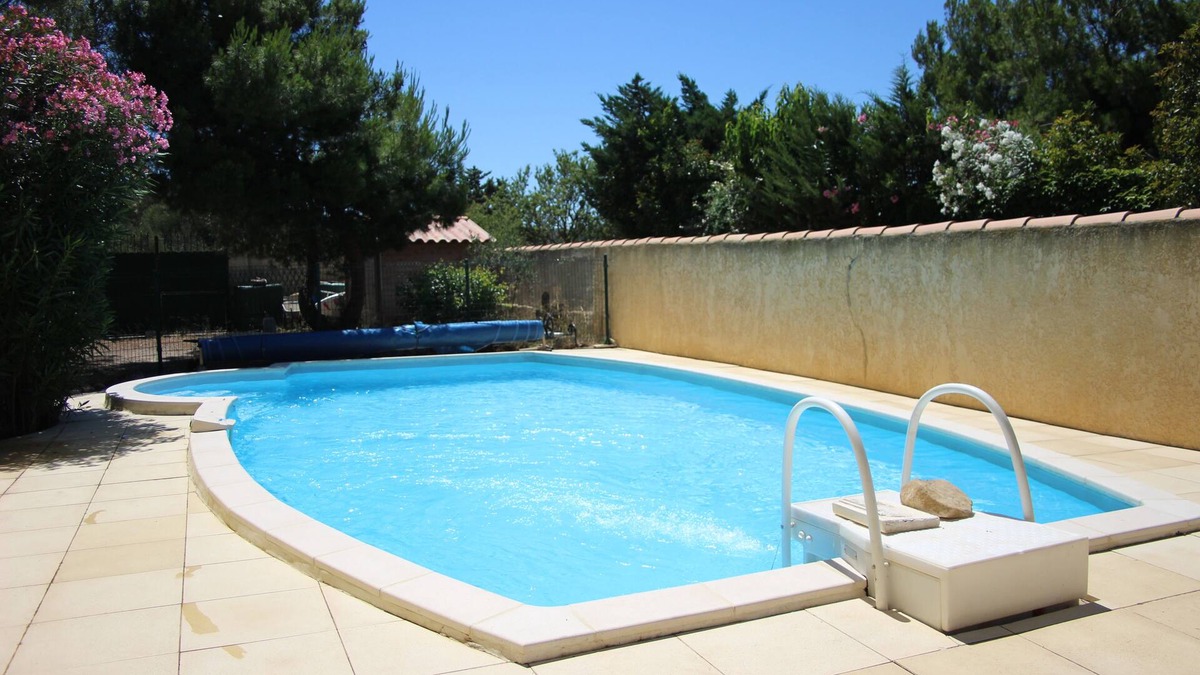 Bages House | House with private pool in Bages d'Aude (sleeps 4)