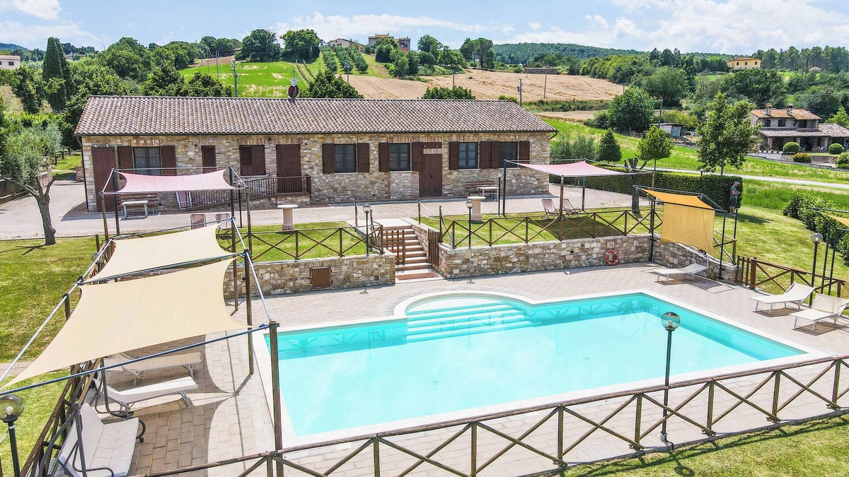 Todi House | House with private pool, large garden at 6km from Todi. Panoramic views!
