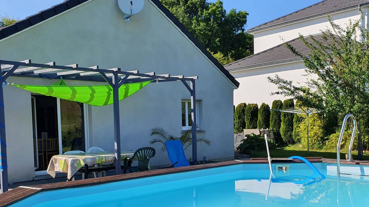 Montfaucon House | House with swimming pool at 450m altitude in Montfaucon