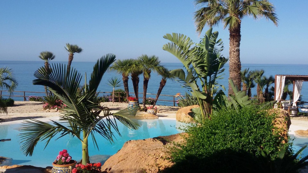 Ribera House | House with swimming pool, spectacular sea views