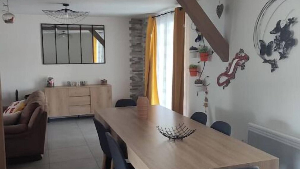 Bompas House | House with swimming pool. Outside terrace 35m2.