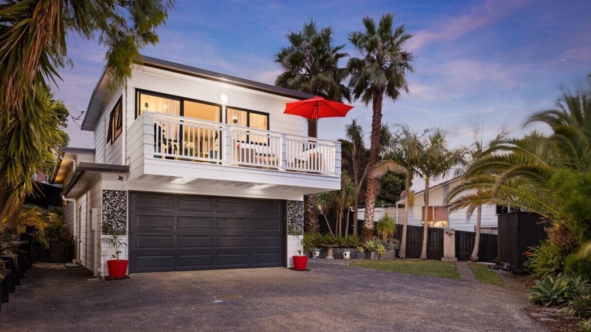 Torbay House | House with view and great location on North Shore