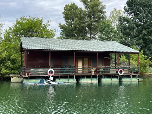 Rusovce Boat Rental | Houseboat - Beacon of happiness
