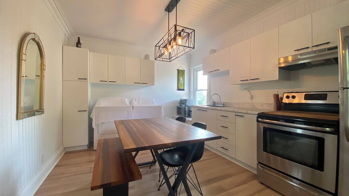 Saint Jean Port Joli House | Housing in the Heart of the Village