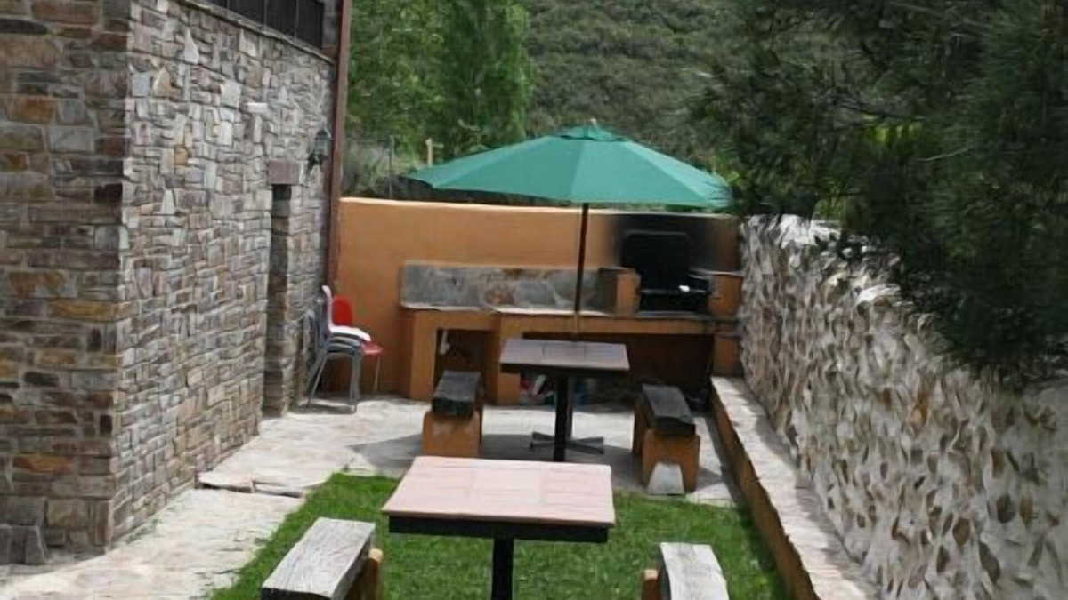 Berzosa del Lozoya Cottage | Housing with terrace unparalleled views