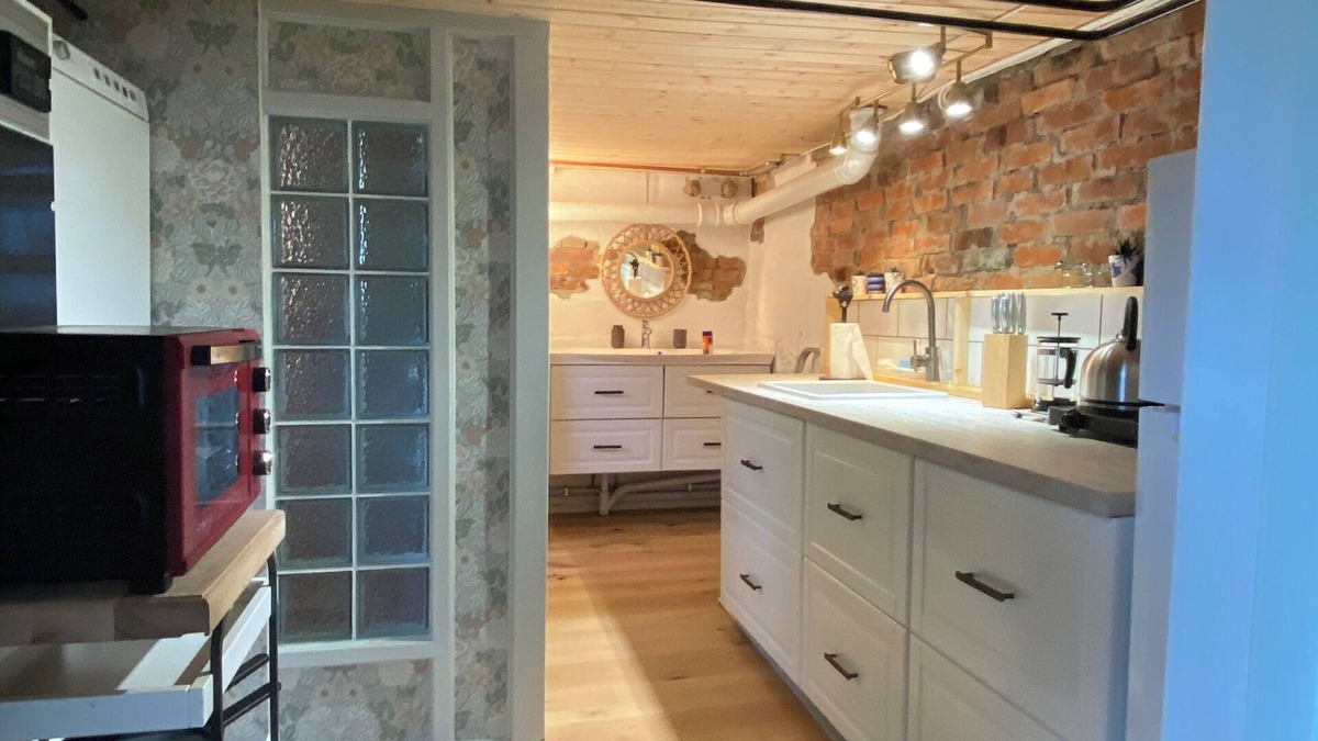 Otterbacken Apartment | How Swede it Is ! In a quiet picturesque town on the shores of Lake Vanern