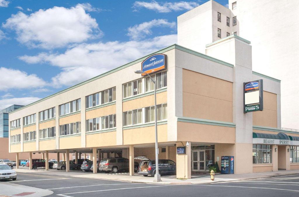 Atlantic City Hotel | Howard Johnson by Wyndham Atlantic City