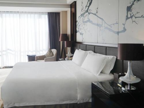 Meixian Hotel | Howard Johnson Changsheng Plaza Meizhou