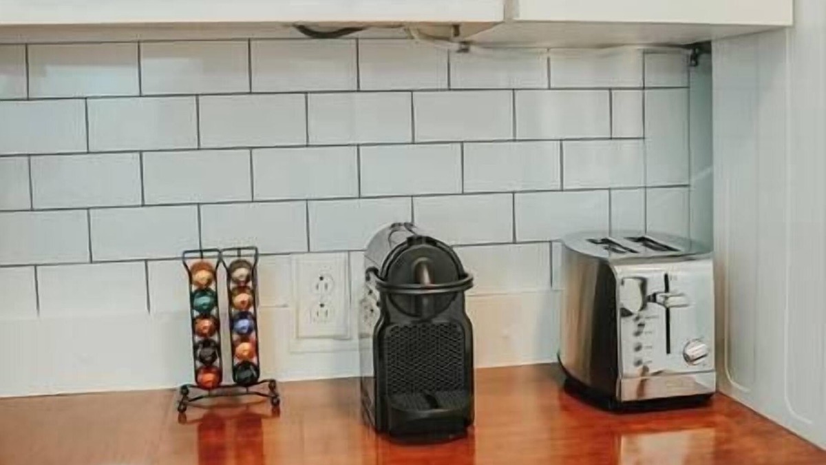 De Lorimier Apartment | HRésidences: Cozy Studio on Mont Royal Street