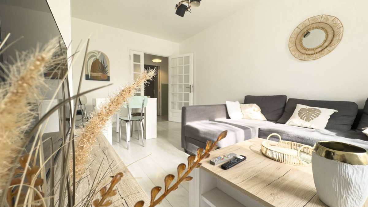 Secteur 4 Apartment | #HR | Les Charmilles 💐 T4