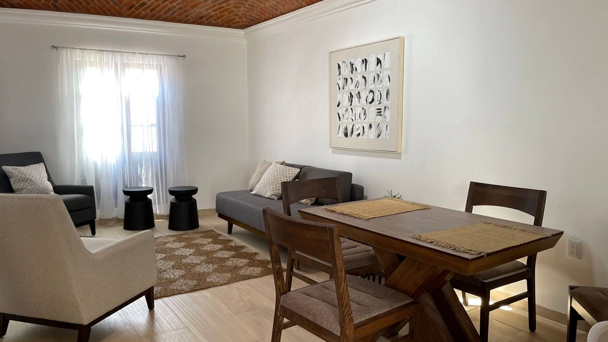 Lagos de Moreno Apartment | hRuiz Lodgments Real State