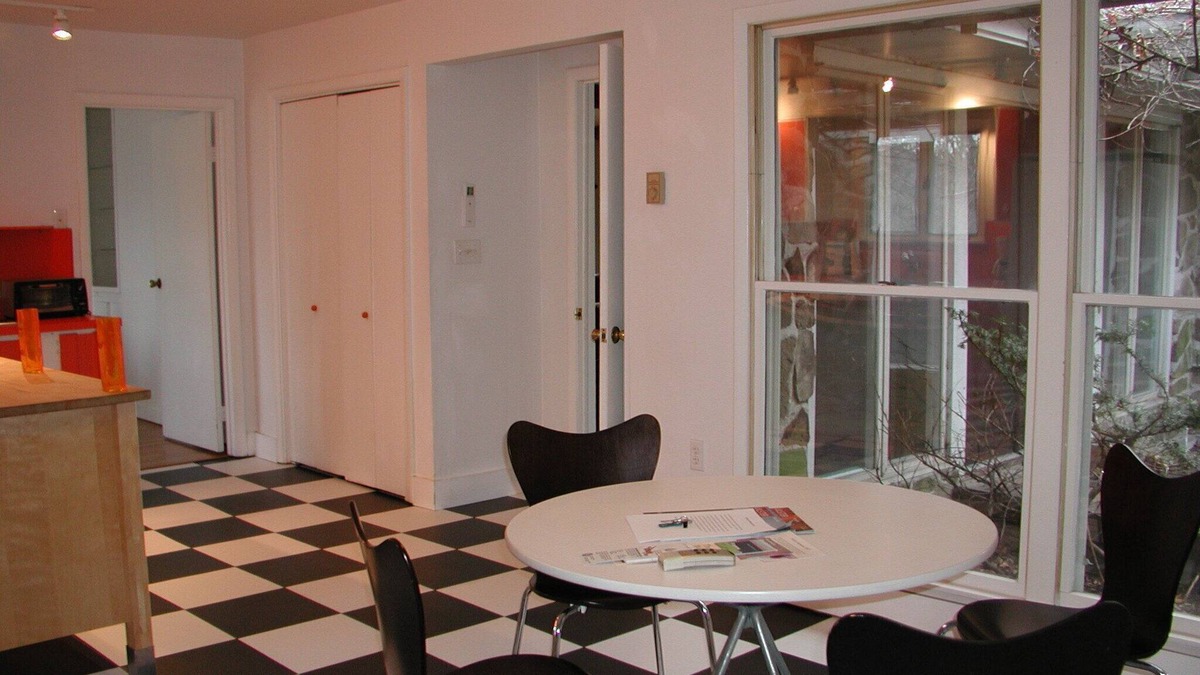 Town of Lloyd House | Hudson Valley on 42 acres with lake and hiking
