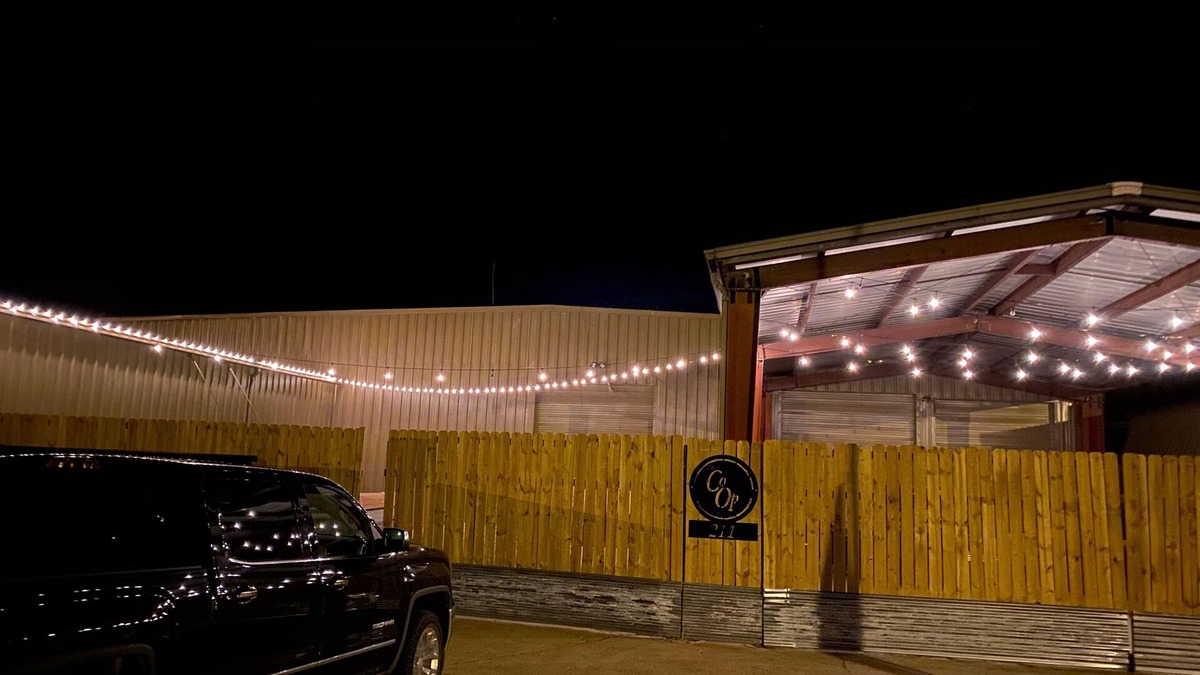 Patterson Cabin | HUGE 11 BD 6 BA CABIN! BAR AND GOLF SIMULATOR INSIDE, OUTDOOR KITCHEN/PROJECTOR