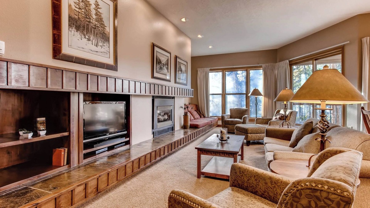 Keystone Condo | Huge 3Br Premier Condo Quicksilver 1662 by RedAwning