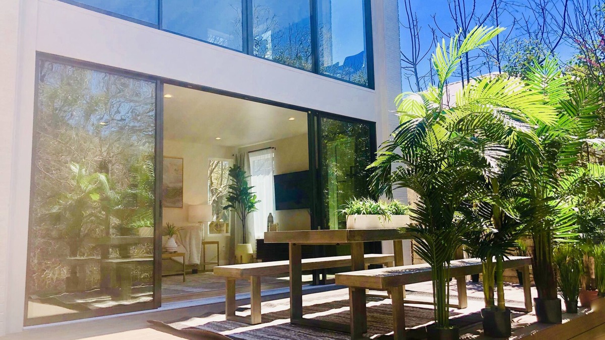 Hancock House | Huge Deck Overlooking Waller Creek & Lush Backyard