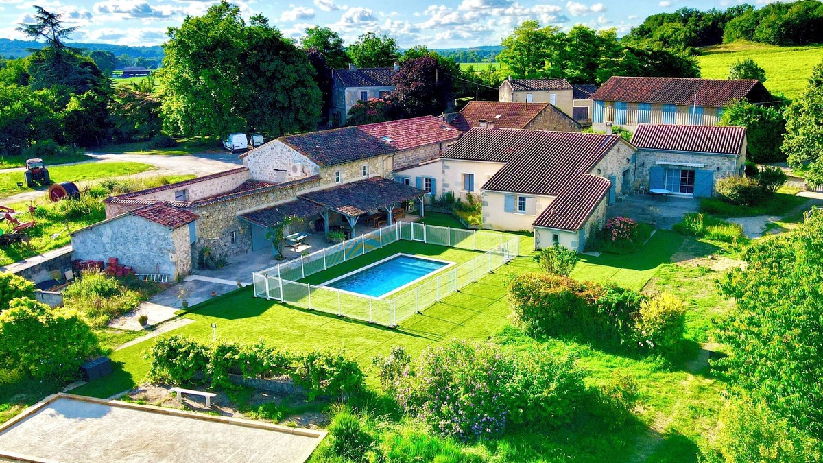Nerac Other | Huge estate with swimming pool, cinema, reception hall, boules pitch and more