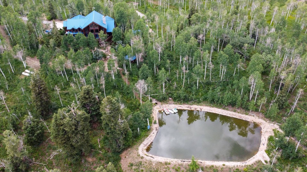 Park City Cabin | Huge Family Cabin near Park City; private pond; bunkhouse; and much more