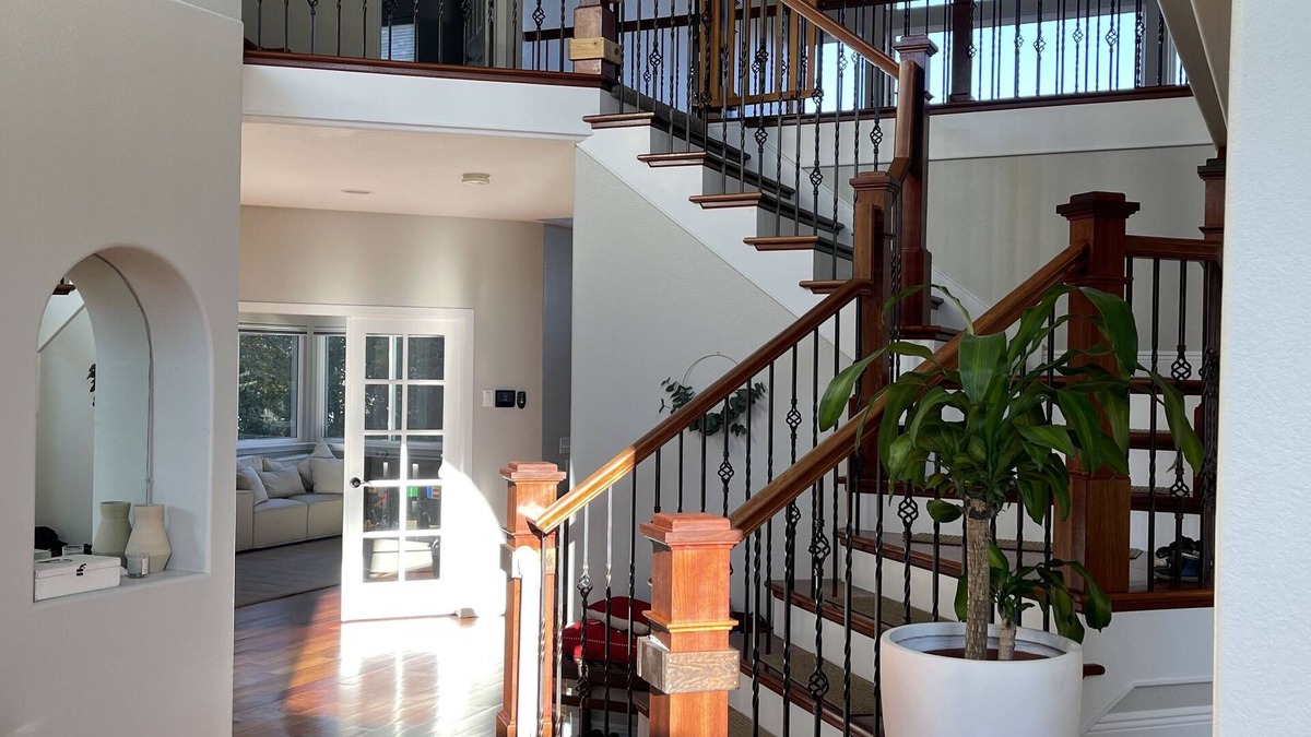 Lone Tree House | Huge family home with plenty of space to relax