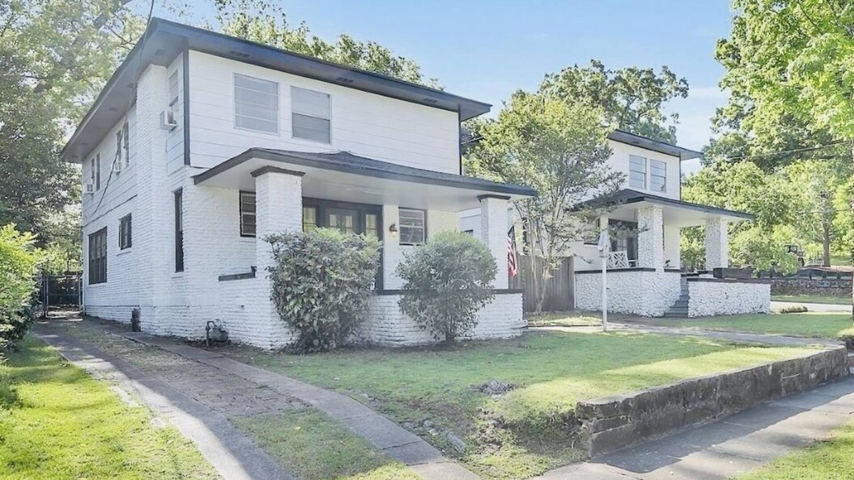 Glen Iris House | Huge four bedroom home- WALK to UAB