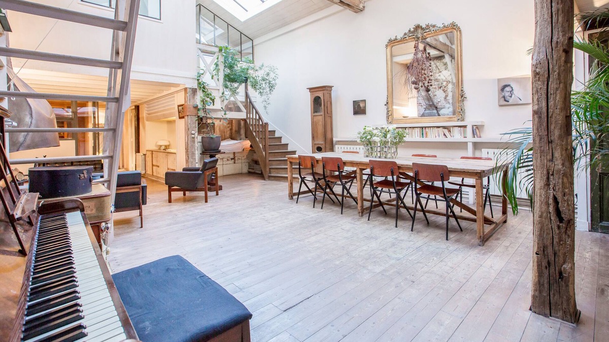 Hopital Saint-Louis House | Huge loft, full of light, in the lively Canal Saint-Martin, near Marais area