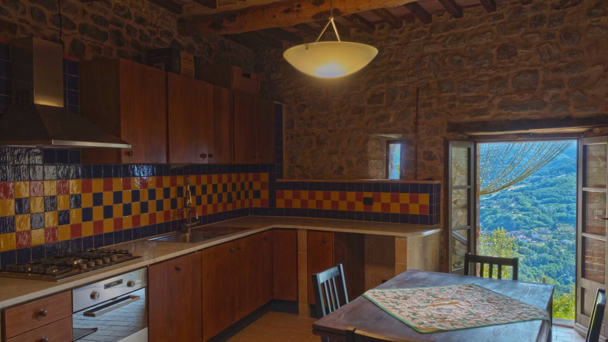 Perpoli Apartment | Huge Medieval Apartment in historic Tuscan Villa, 100% remodeled + pool