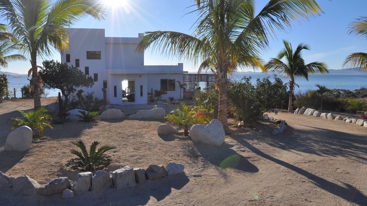 El Sargento Villa | Huge, Private La Ventana/El Sargento Casa & Beach Bodega on the Ocean ~ 3K SQf