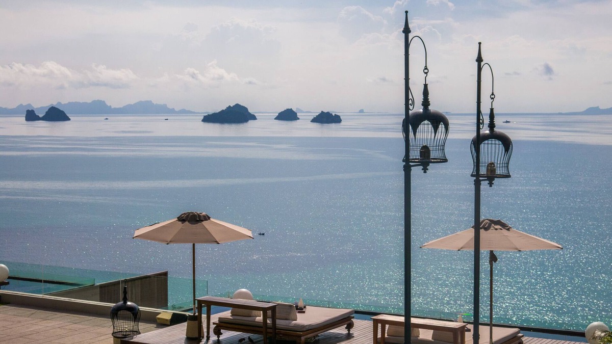 Taling Ngam Villa | Huge Seaview Villa within a 5-Star branded Resort on Samui