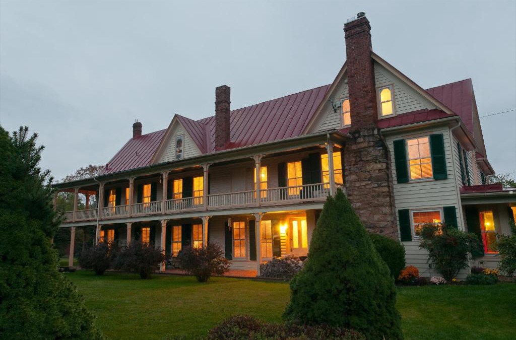 Goshen Bed & Breakfast | Hummingbird Inn