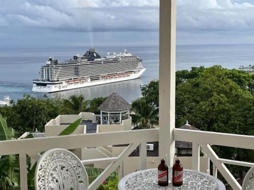 Ocho Rios Apartment | Hummingbird Retreat - Luxury Oceanview Apt, 7-Minute Walk to Beach
