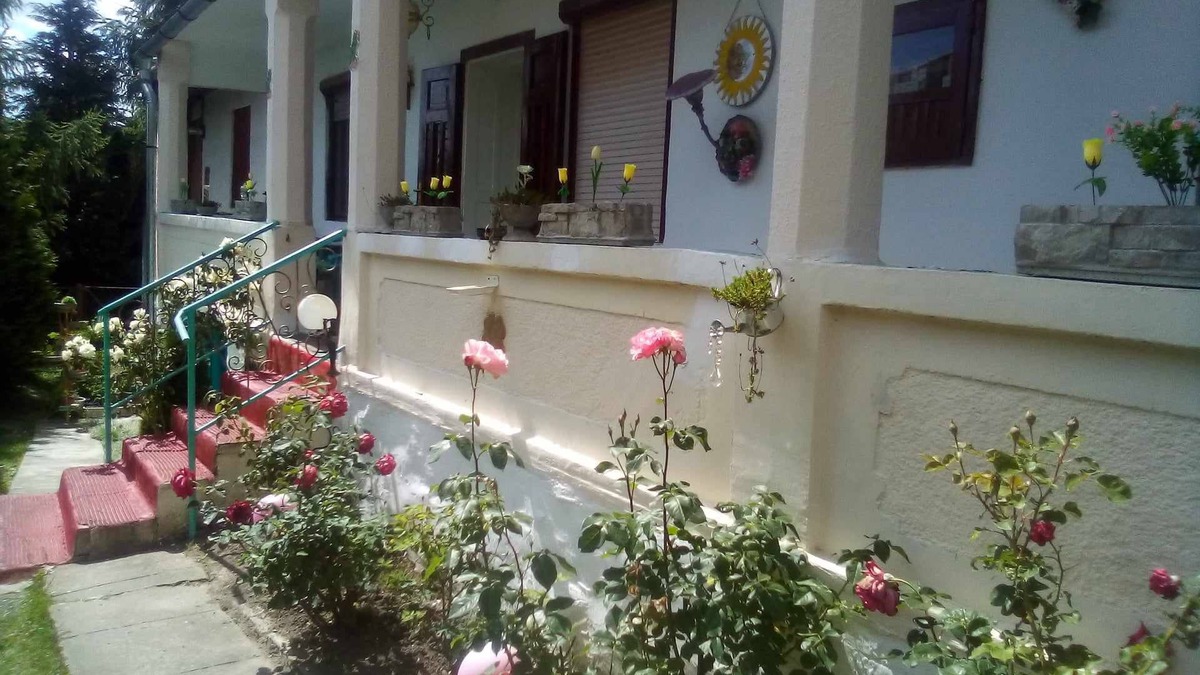Hollohaza House | Hungarian old village guest house