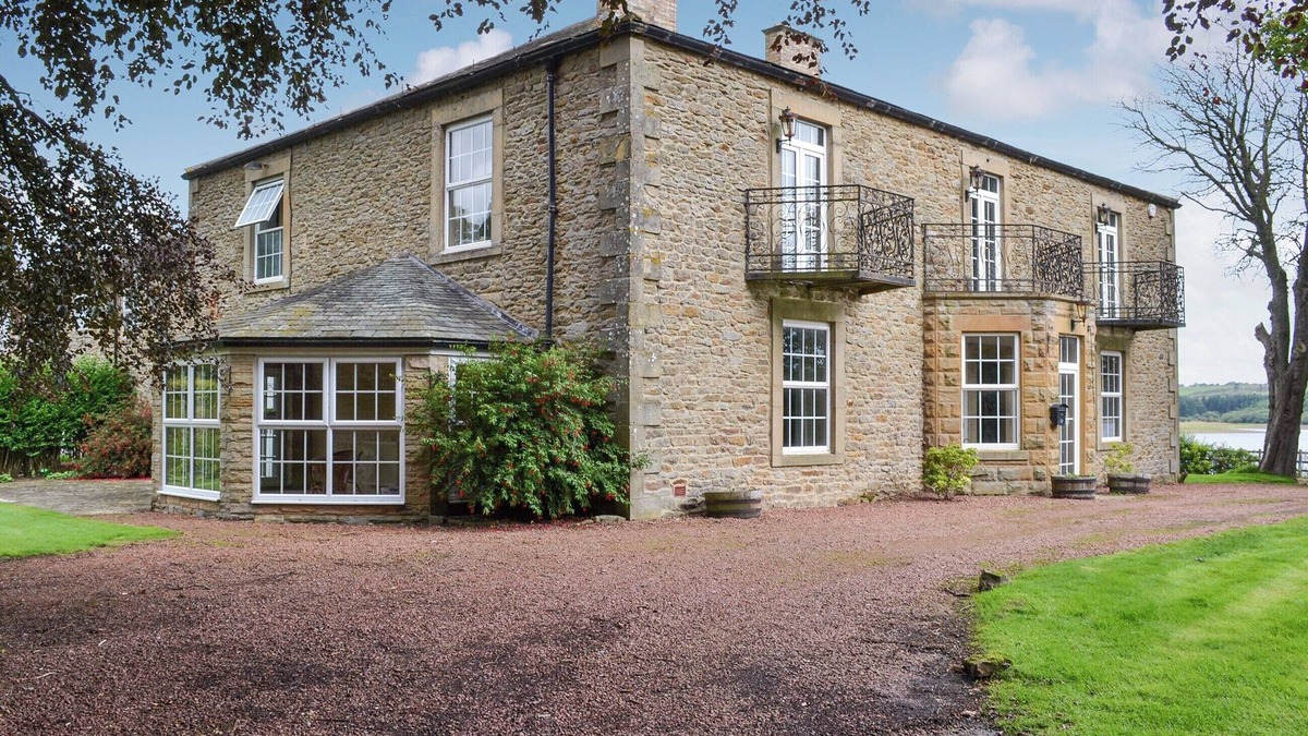 Consett Cottage | Hunter House Cottage